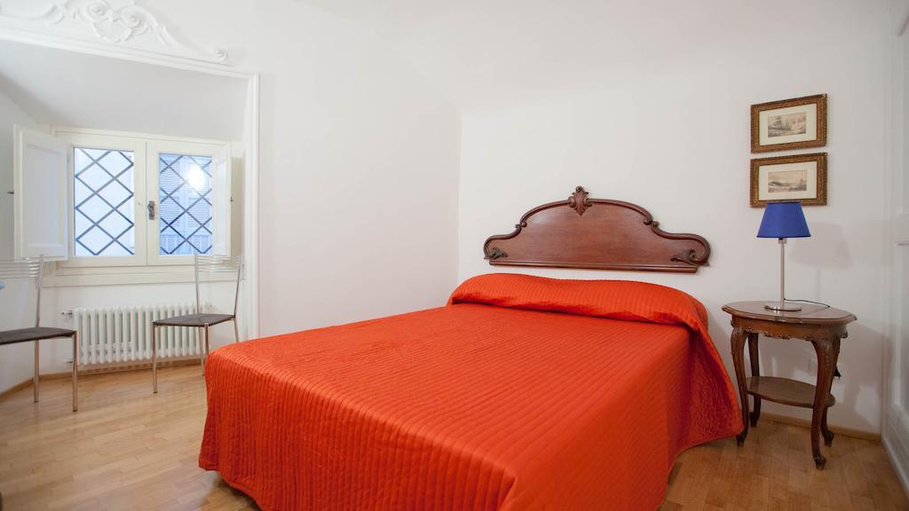 City Center Apartment Ρώμη Δωμάτιο φωτογραφία